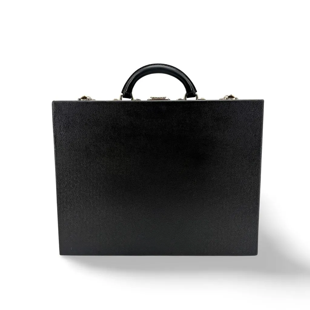Louis Vuitton Taiga Diplomat Black Leather Good - Front View