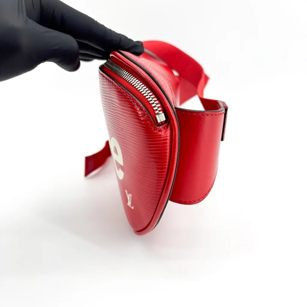 Louis Vuitton x Supreme Epi Bumbag Red Red Leather Good - Model View