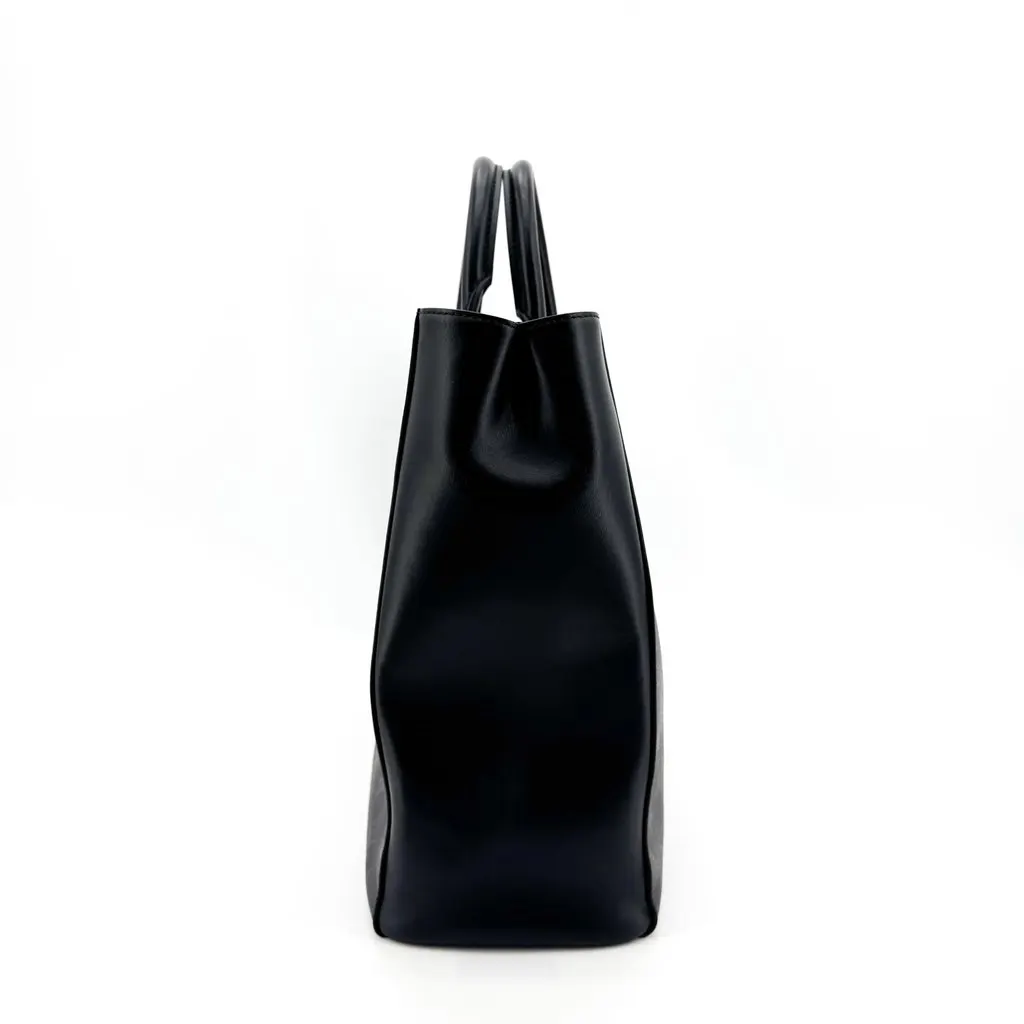 Louis Vuitton Grand Sac Monogram Eclipse Black Canvas Good - Model View