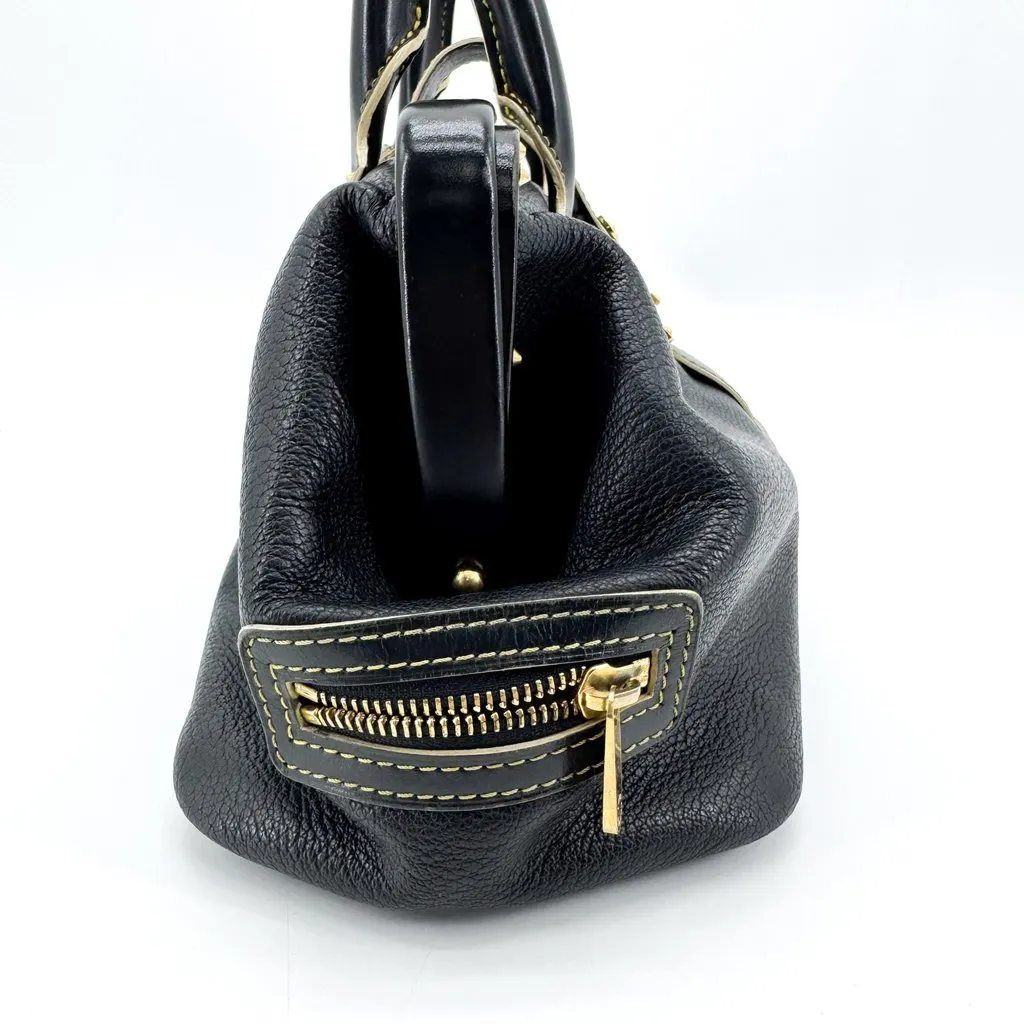 Louis Vuitton Suhali L'Ingenieux PM Black Gold Hardware Black Leather Good - Model View