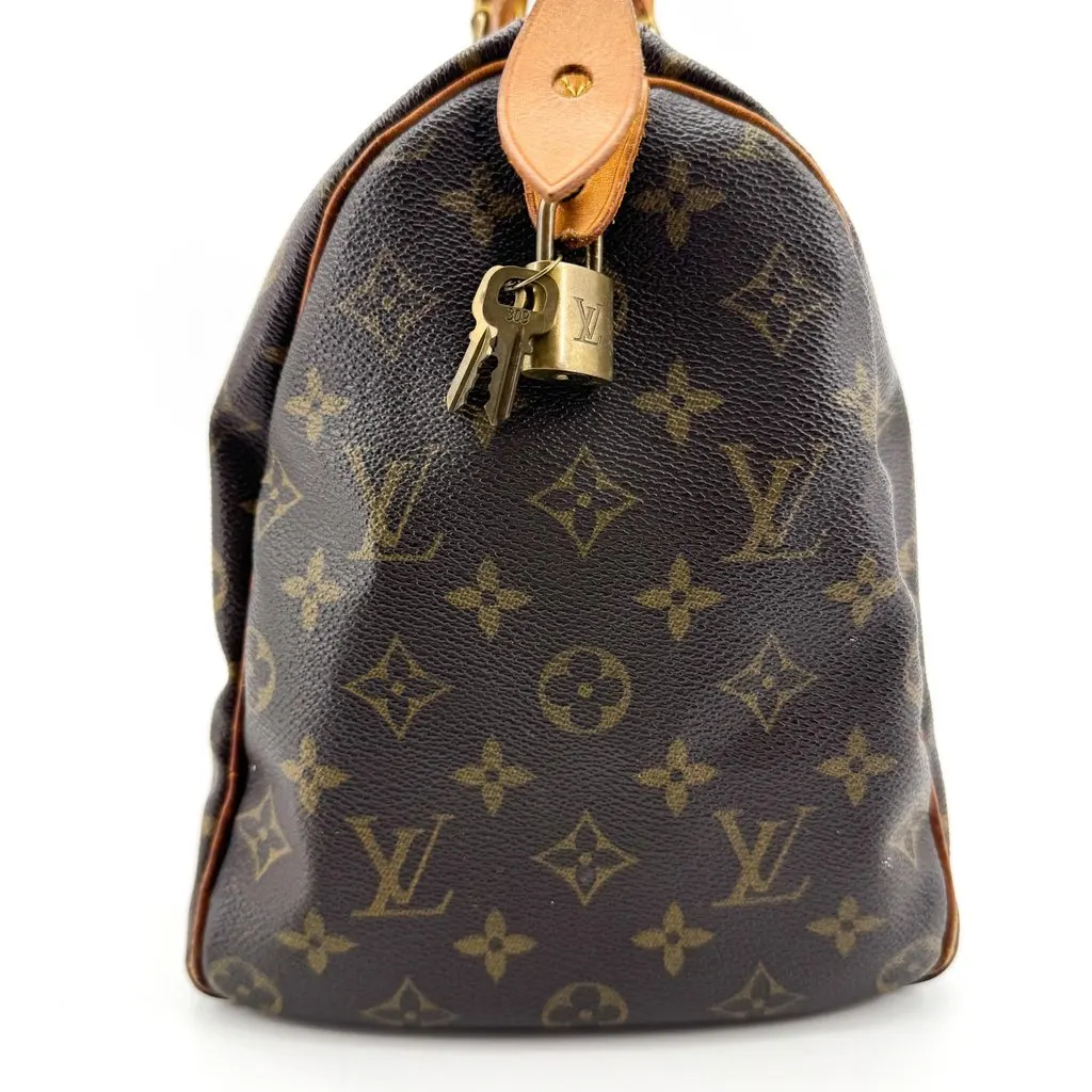 Louis Vuitton Monogram Speedy 35 Brown Canvas Good - Model View