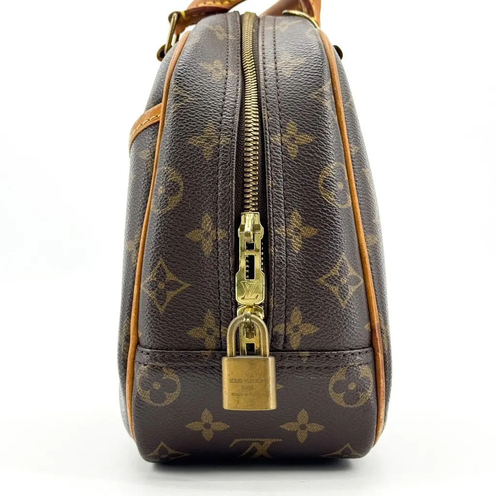 Louis Vuitton Monogram Trouville Handbag Beige Canvas Good - Model View