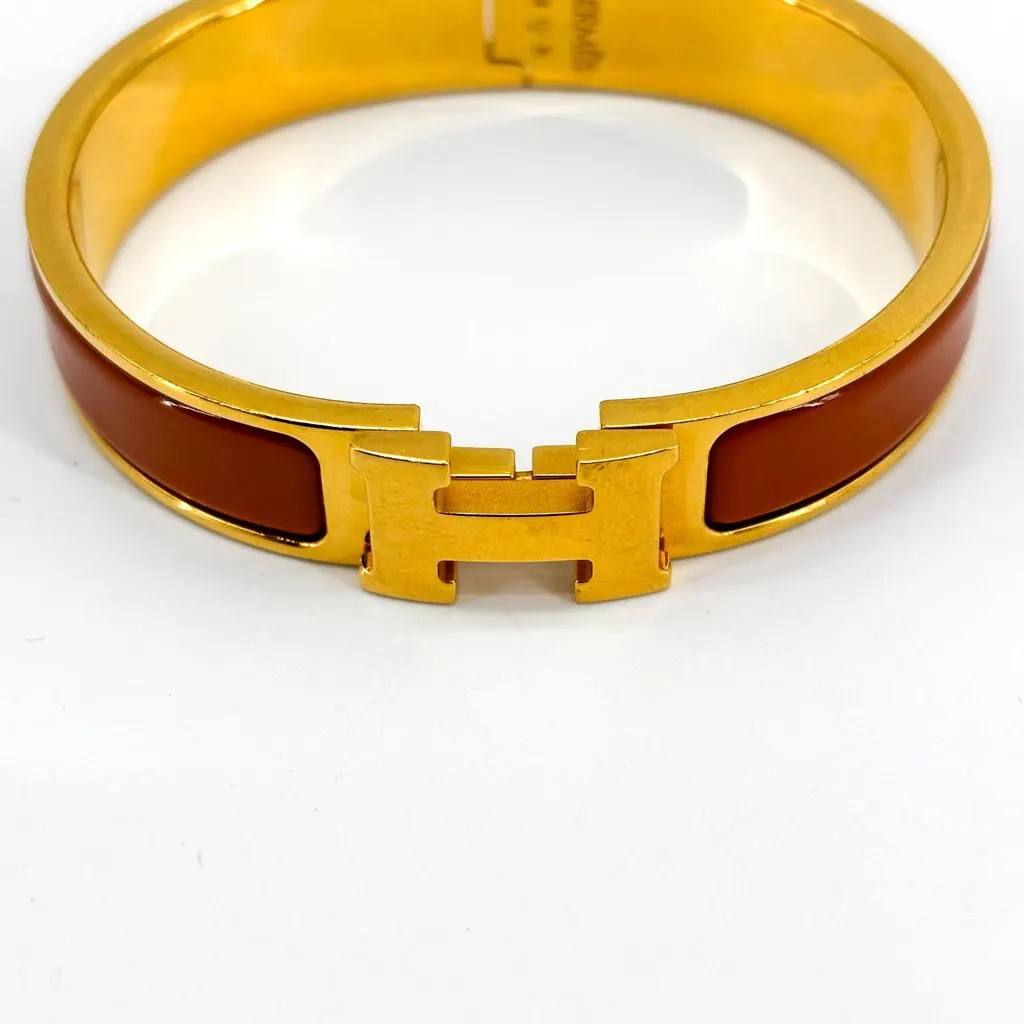 Hermès Clic H Bracelet Gold Marron PM Brown Very good - Model View