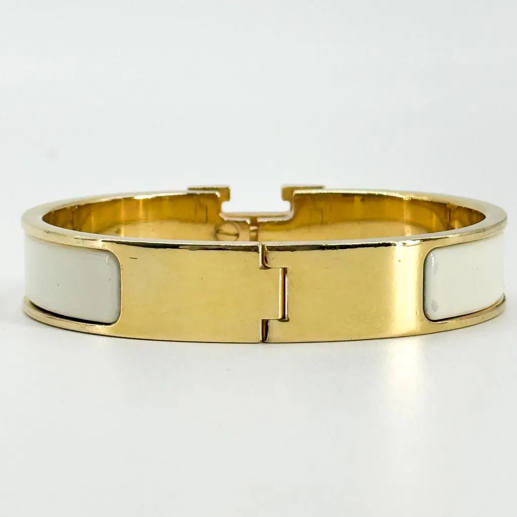 Hermès Clic H Bracelet Gold White PM Gold Good - Model View