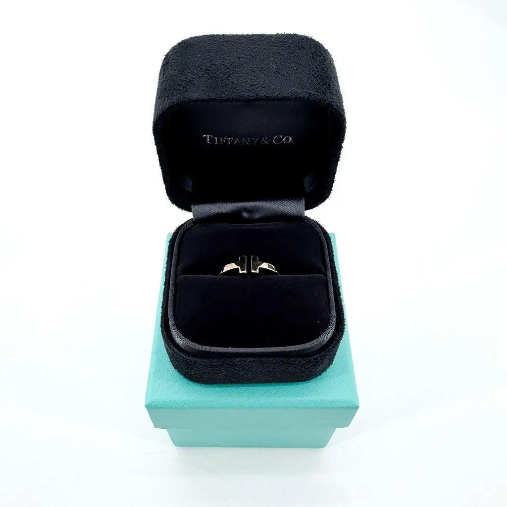 Tiffany & Co . Tiffany T Wire Ring in 18k Rose Gold MultiColor Very good - Back View