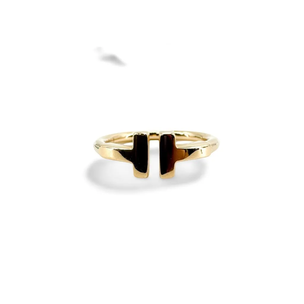 Tiffany & Co . T Wire Ring 18K Yellow Gold Gold Very good - Front View