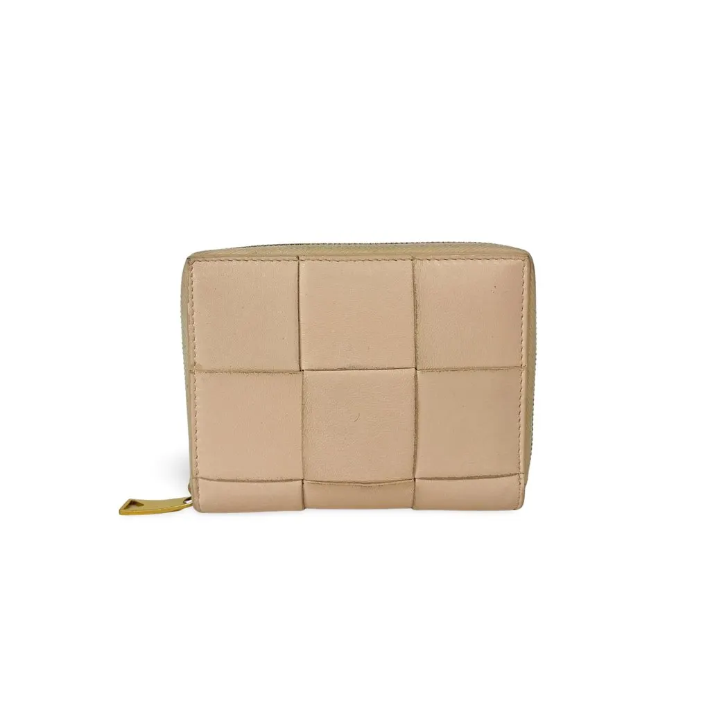 Bottega Veneta Cassette Intrecciato Small Zip Around Wallet Almond Beige Fair - Front View