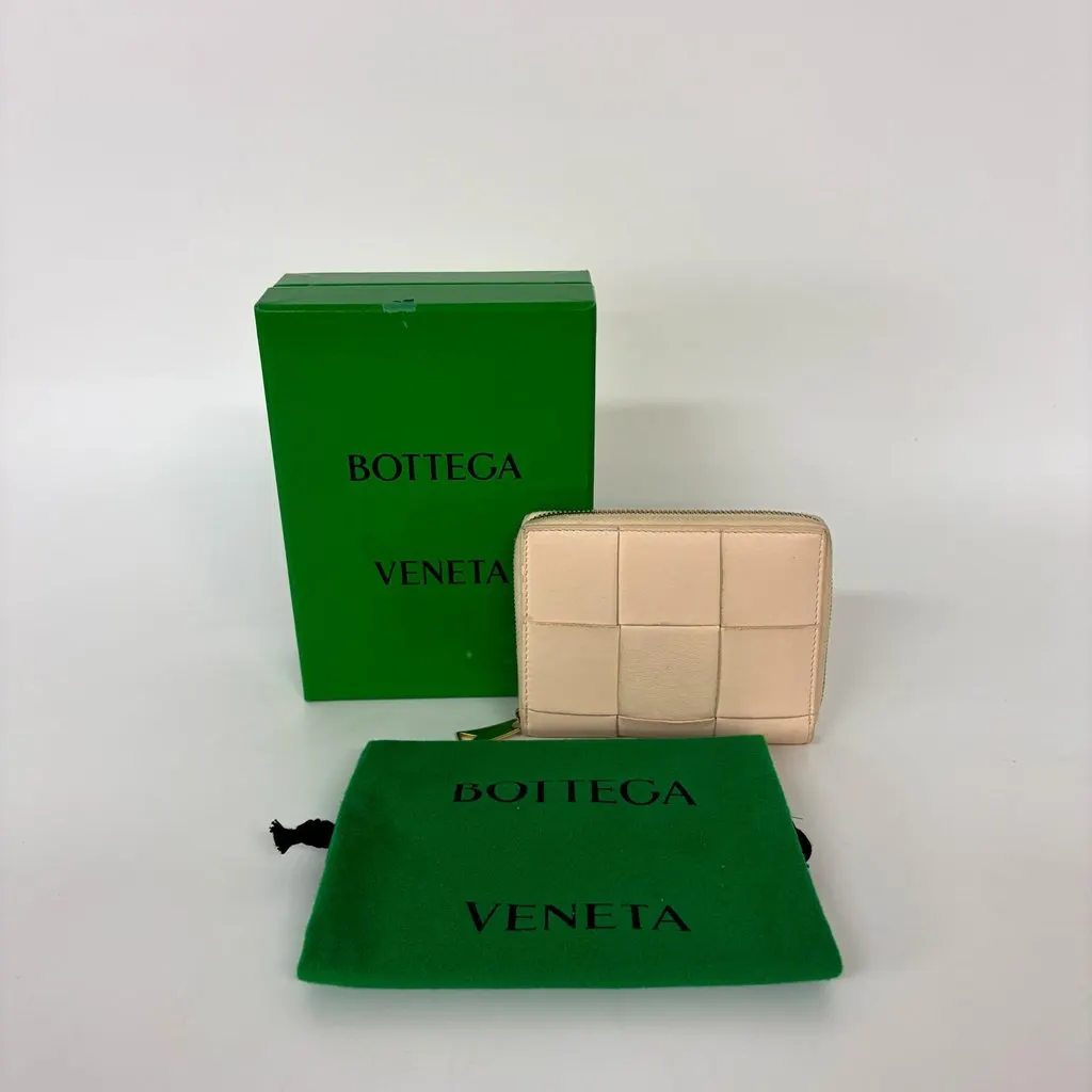 Bottega Veneta Cassette Intrecciato Small Zip Around Wallet Almond Beige Fair - Back View