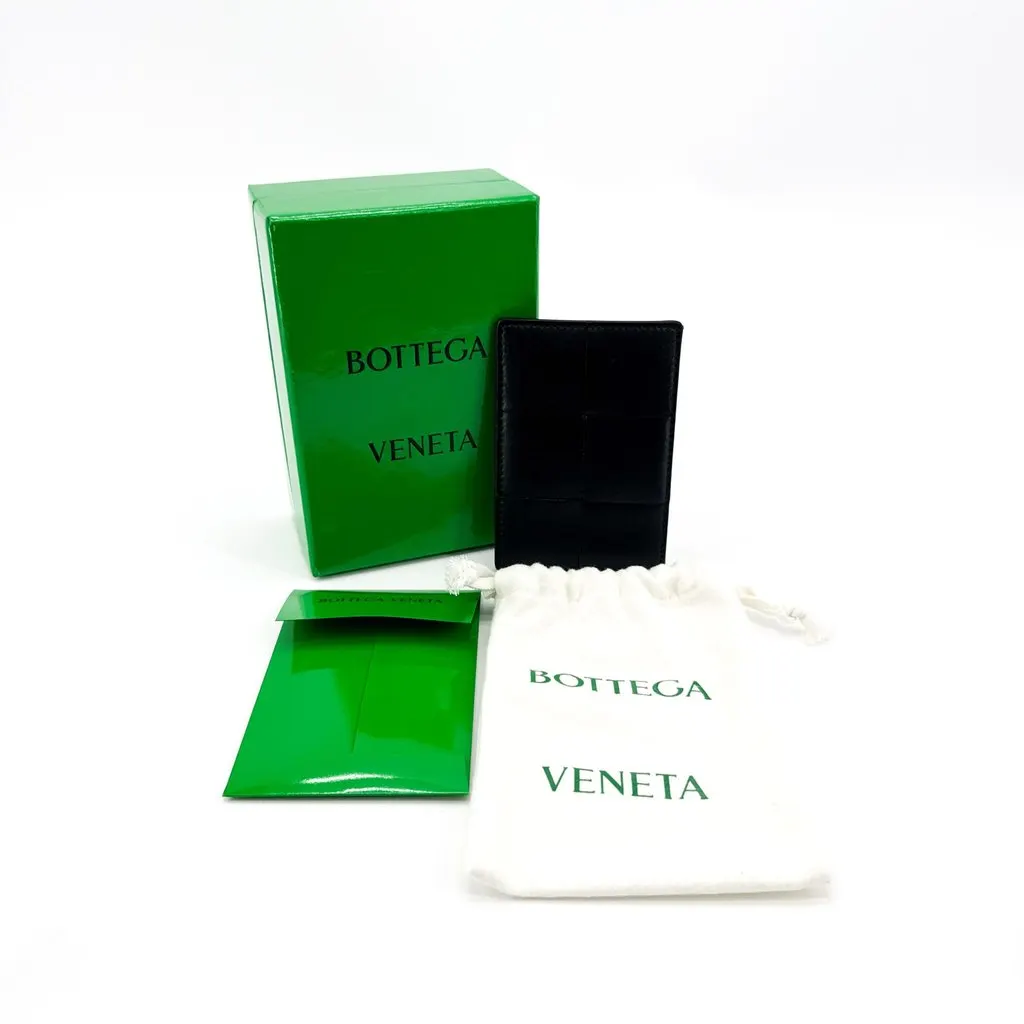 Bottega Veneta Cassette Folded Card Case Black Black Leather Very good - Back View