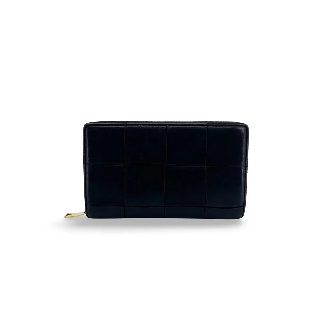 Bottega Veneta Maxi Intrecciato Zip-Around Wallet Black Gold Black Leather Good - Front View