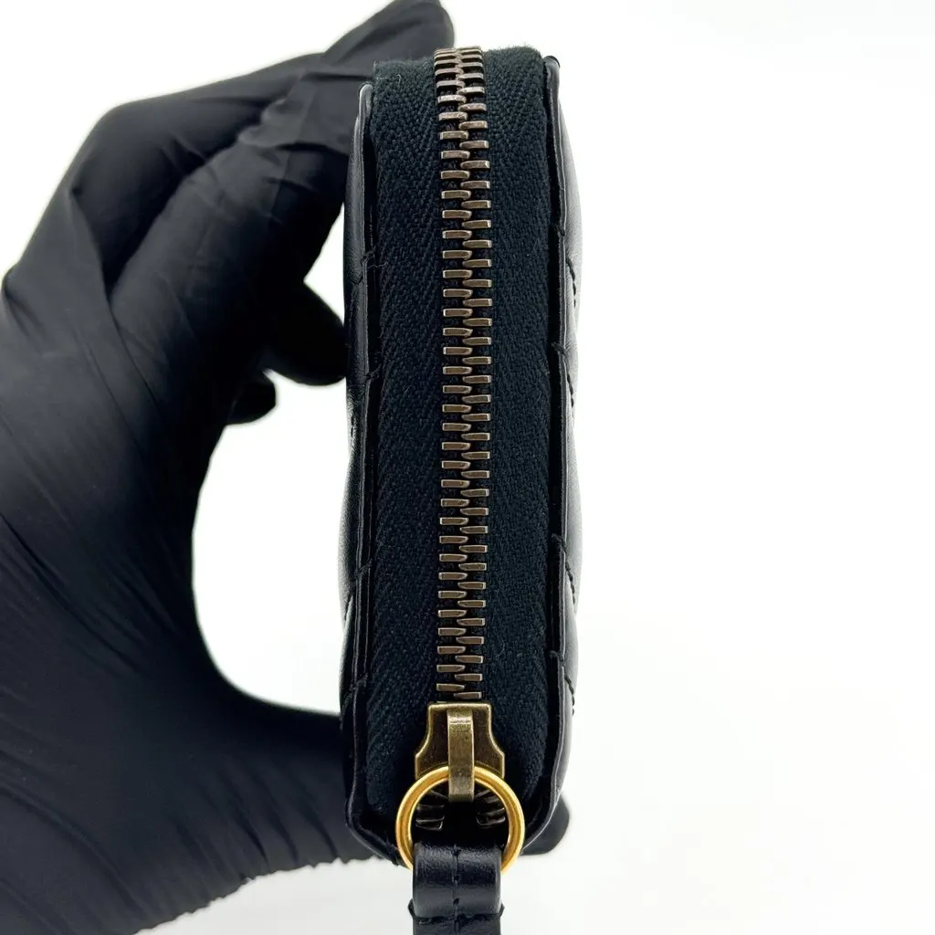 Gucci GG Marmont Zip Around Wallet Black Black Leather Very good - Model View
