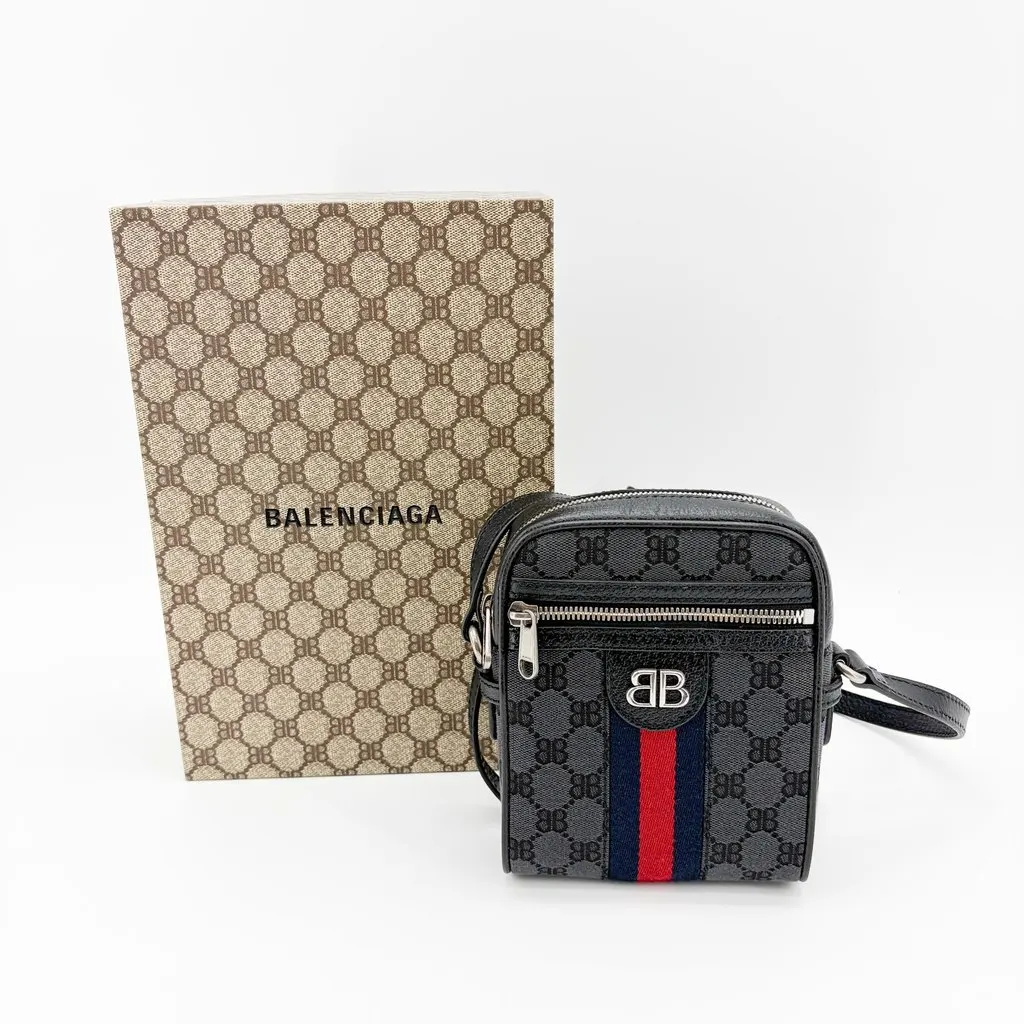 Balenciaga X Gucci BB Monogram Signature Messenger Bag Black Black Canvas Very good - Back View