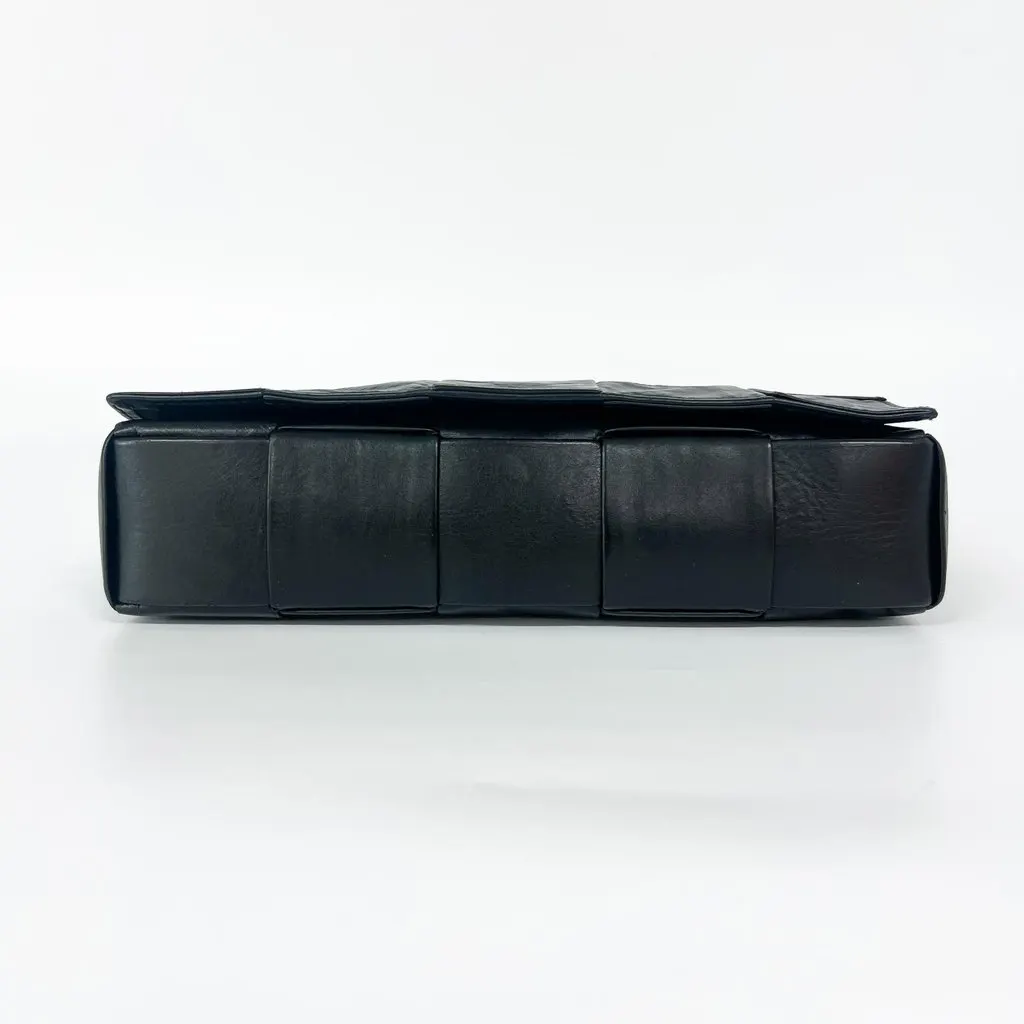 Bottega Veneta Cassette Bag Black Vintage Calf Silver Hardware Black Leather Good - Box View
