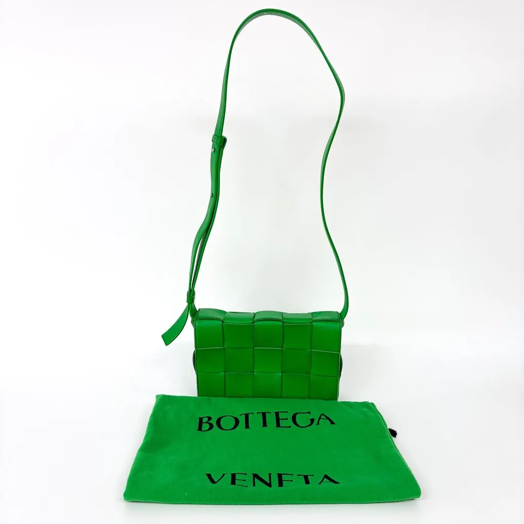 Bottega Veneta Cassette Shoulder Bag Paraket Green Leather Good - Back View