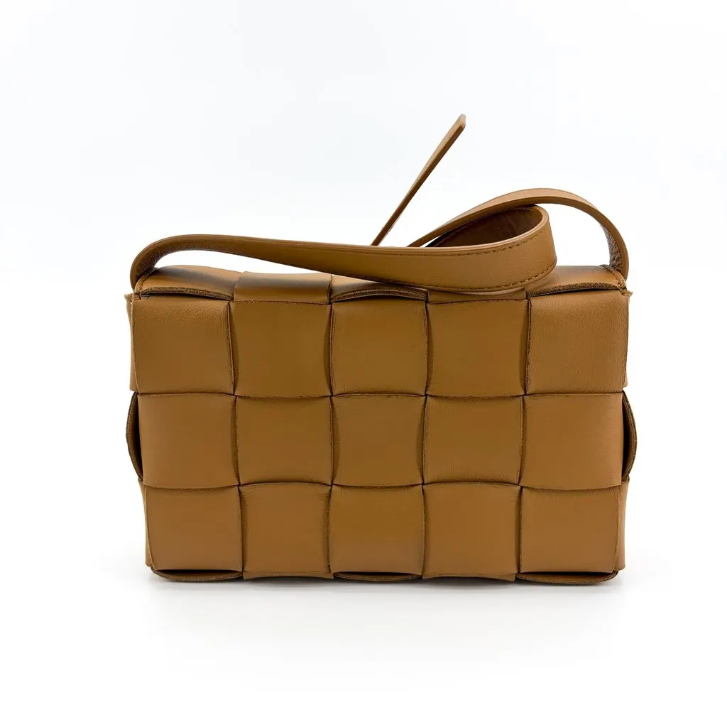 Bottega Veneta Cassette Bag Caramel Brown Leather Very good - Inside View