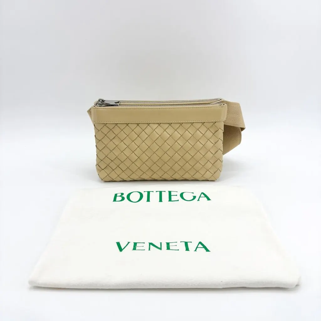 Bottega Veneta Classic Intrecciato Belt Bag Beige Beige Leather Good - Back View