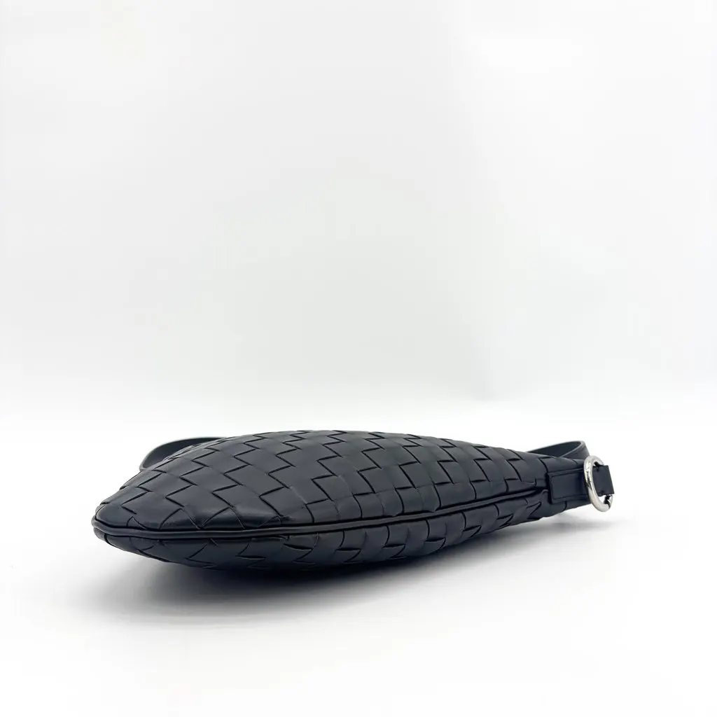 Bottega Veneta Intrecciato Beak Shoulder Bag Black Black Leather Good - Box View