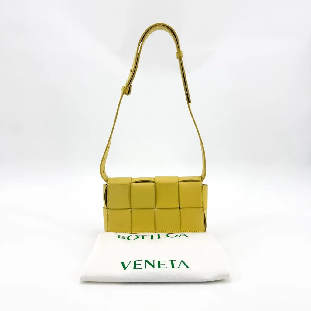 Bottega Veneta Cassette Belt Bag Yellow Yellow Leather Very good - Back View