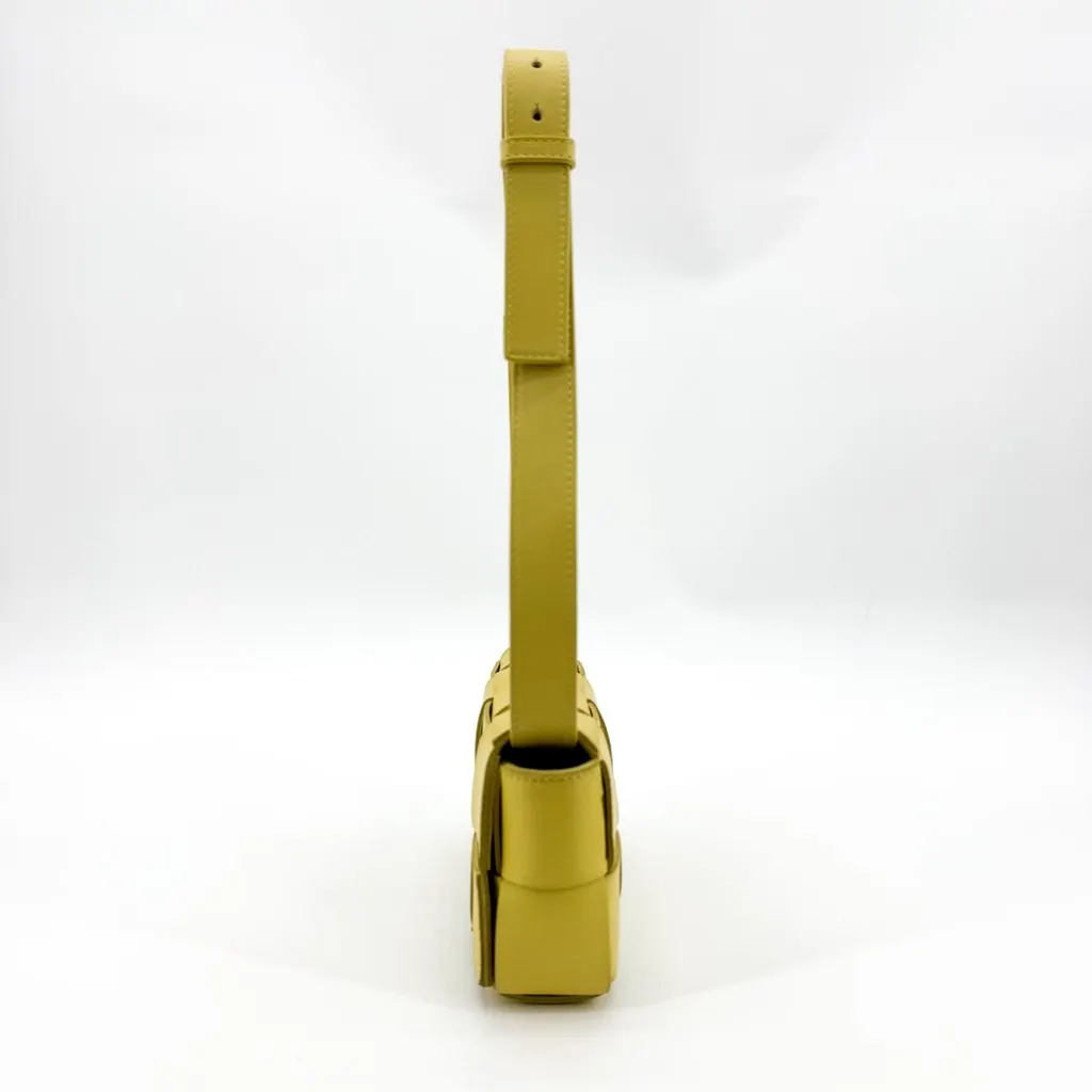 Bottega Veneta Cassette Belt Bag Yellow Yellow Leather Very good - Model View