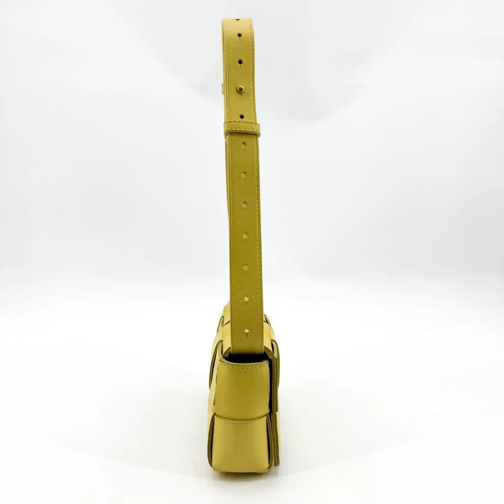 Bottega Veneta Cassette Belt Bag Yellow Yellow Leather Very good - Box View