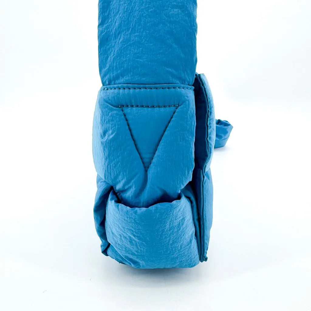 Bottega Veneta Padded Tech Cassette Bag Blue Blue Polyamide Fair - Inside View