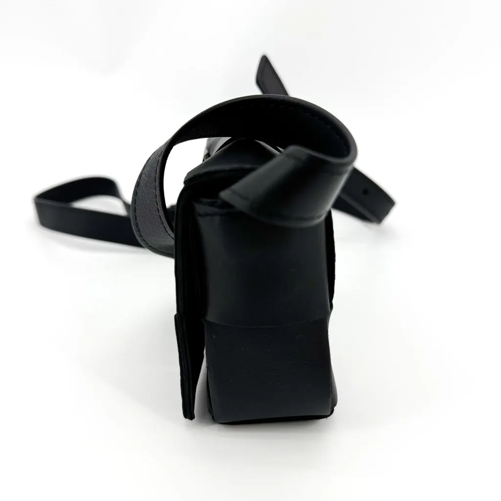 Bottega Veneta Mini Cassette Belt Bag Black Black Leather Very good - Model View
