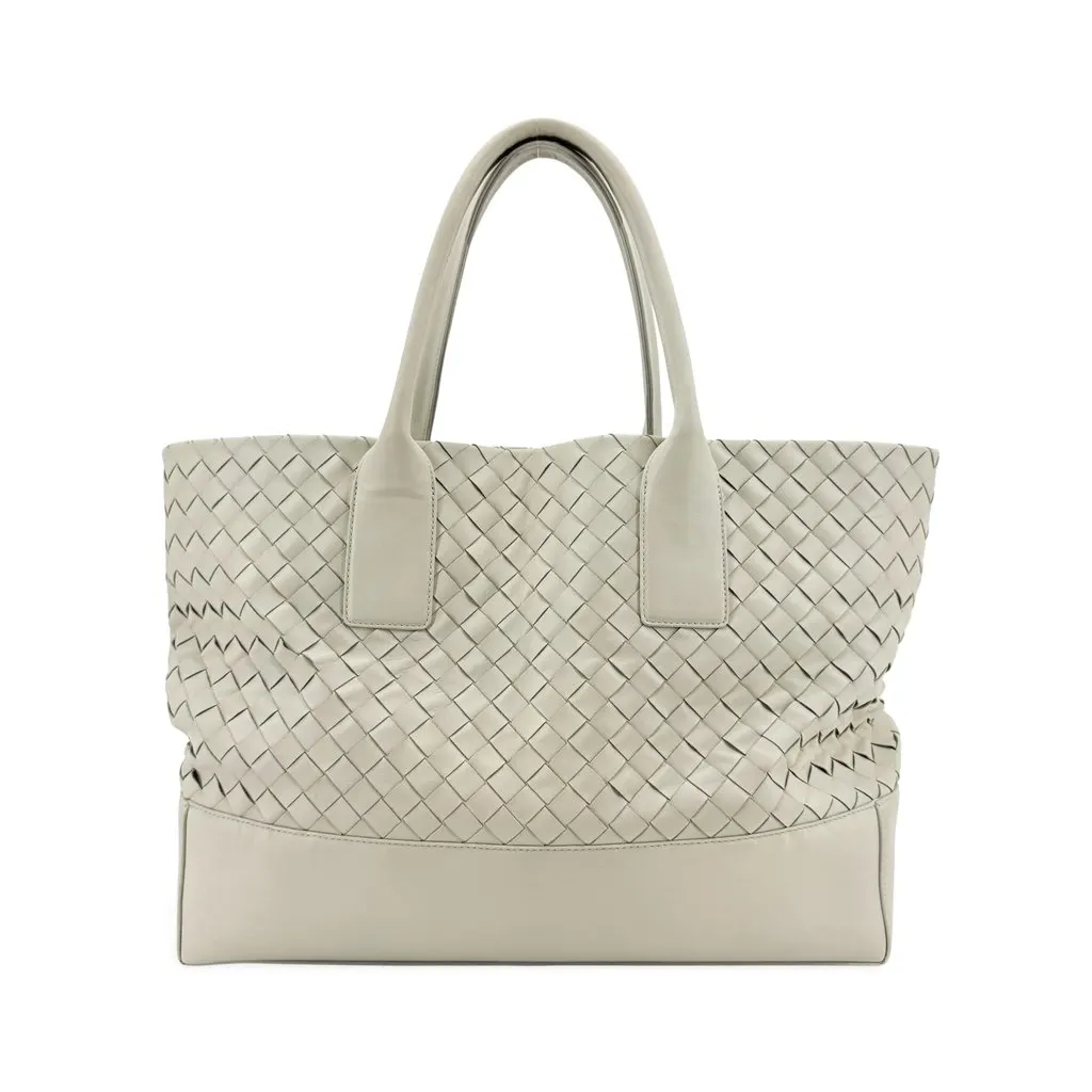 Bottega Veneta Intrecciato Medium Tote Bag Chalk White Leather Good - Front View