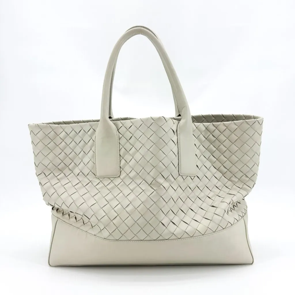 Bottega Veneta Intrecciato Medium Tote Bag Chalk White Leather Good - Inside View
