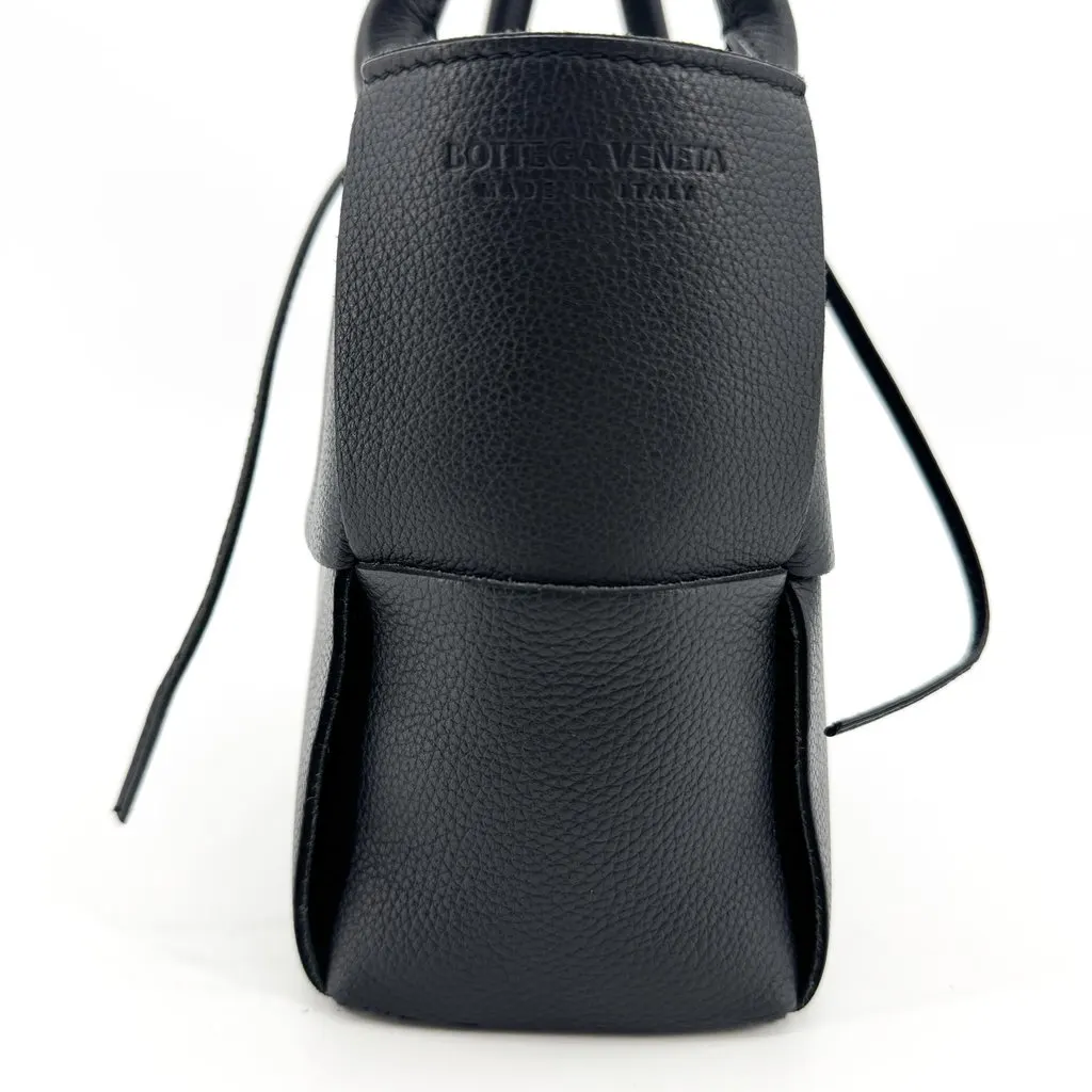 Bottega Veneta Mini Arco Tote Bag Black Black Leather Very good - Model View