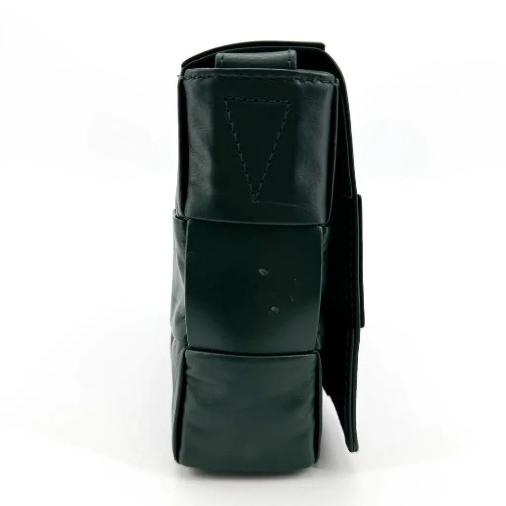 Bottega Veneta Cassette Bag on Chain Dark Green Green Leather Fair - Model View