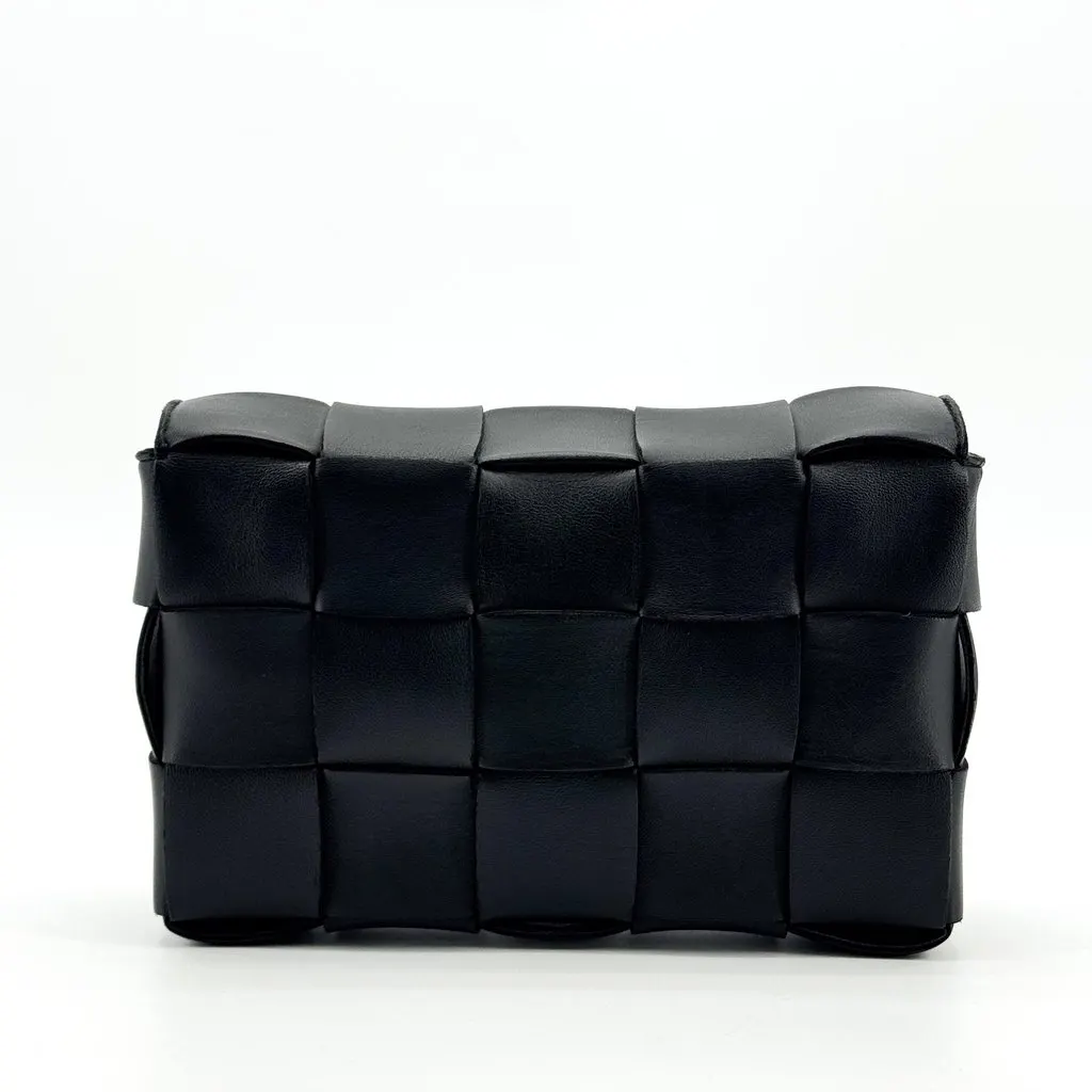 Bottega Veneta Cassette Shoulder Bag Black Black Leather Very good - Inside View
