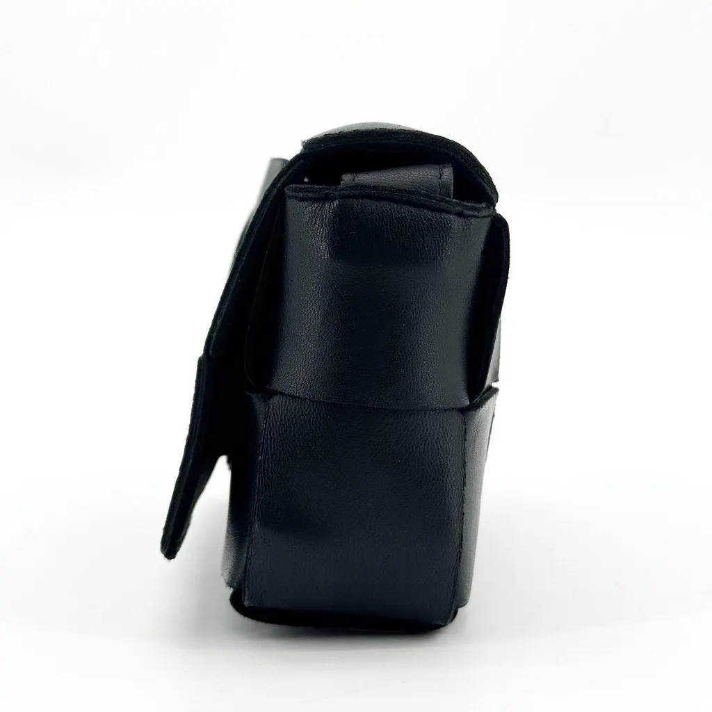 Bottega Veneta Candy Cassette Bag Black Black Leather Very good - Model View