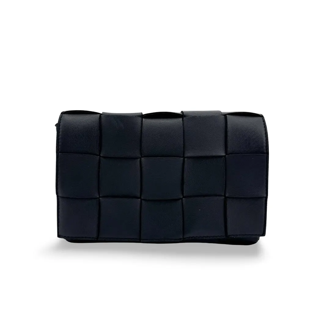 Bottega Veneta Cassette Crossbody Bag Black Black Leather Good - Front View
