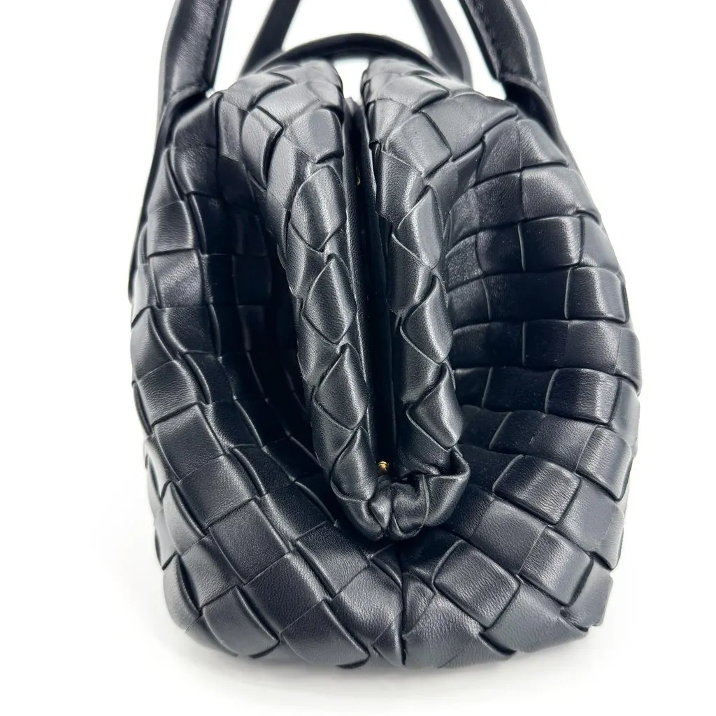Bottega Veneta Mini Handle Bag Black Black Leather Very good - Model View