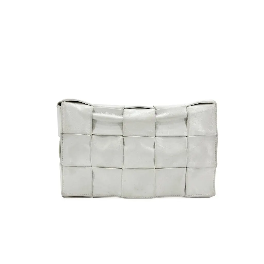 Bottega Veneta Cassette Bag White White Leather Fair - Front View