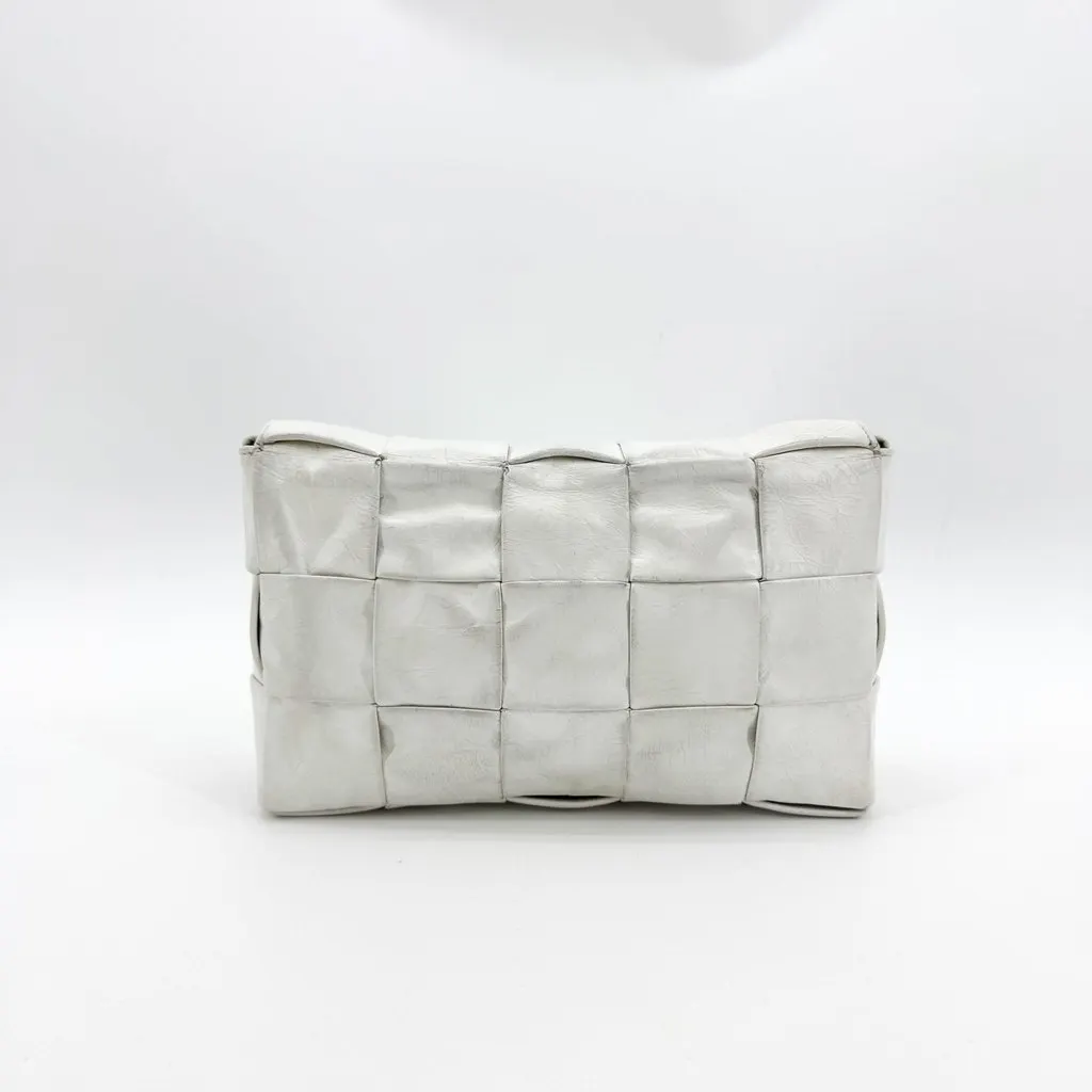 Bottega Veneta Cassette Bag White White Leather Fair - Back View