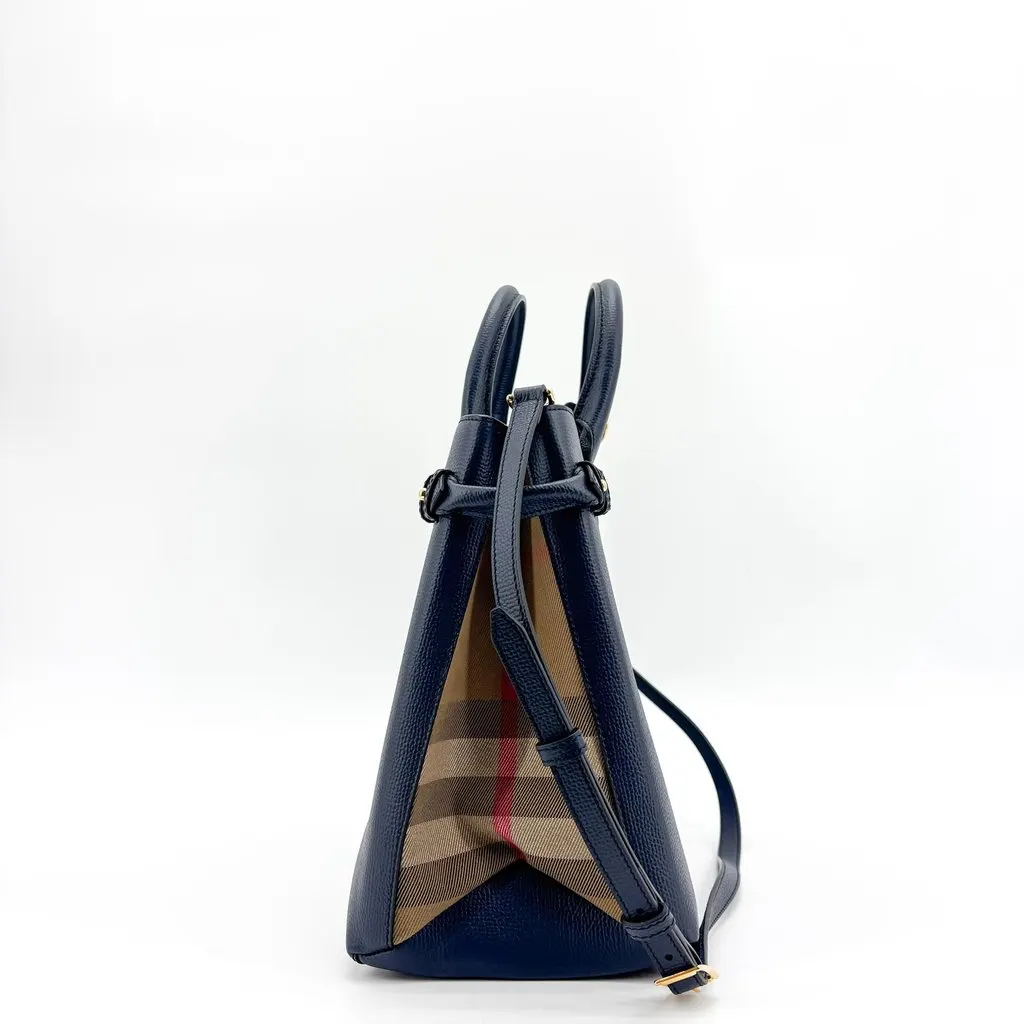 Burberry Medium Banner Bag Navy Navy Leather Good - Box View