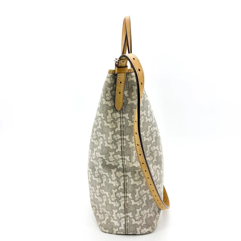 Celine C Macadam Sulky Canvas Tote Bag White Gray Beige Canvas Good - Model View