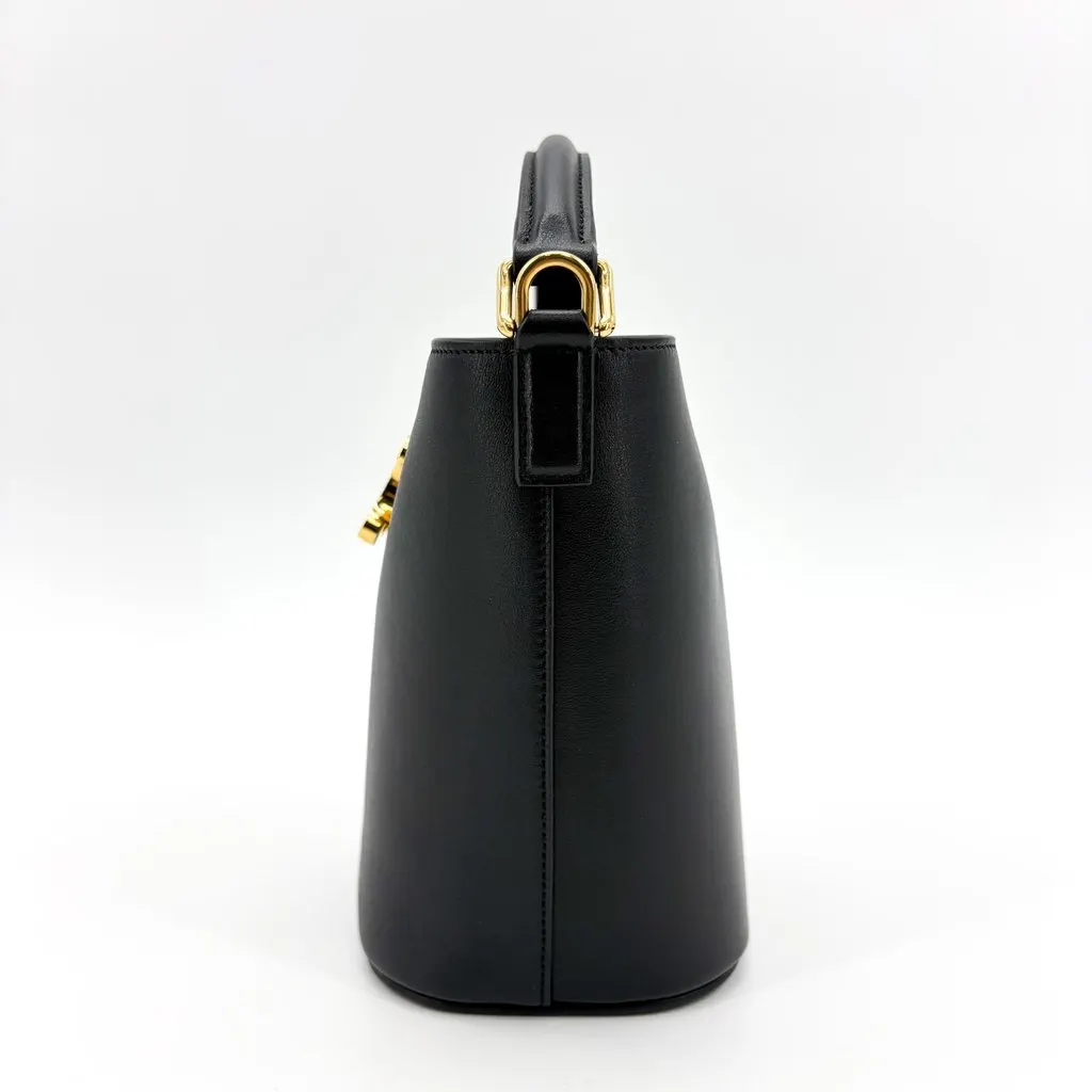 Celine Small Bucket Trionf Shiny Calfskin Black Black Leather Very good - Model View