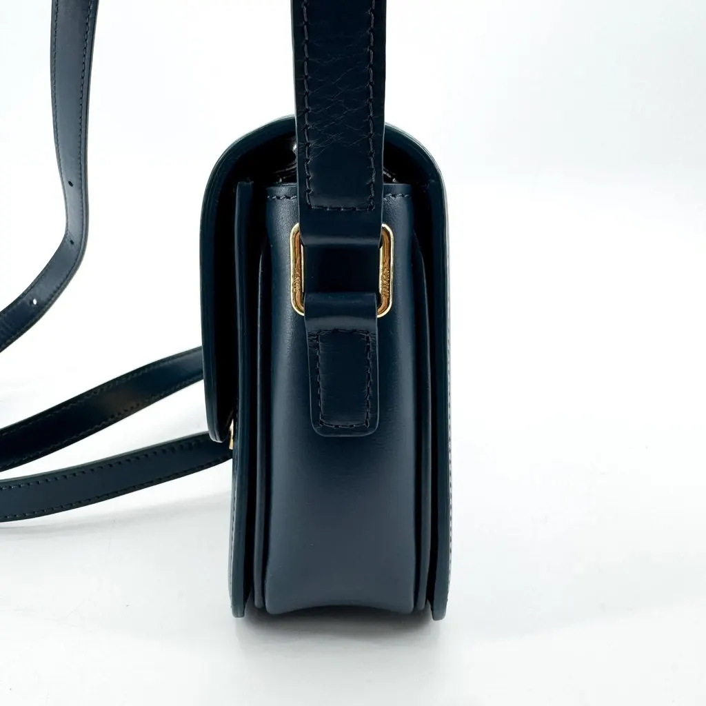 Celine Teen Triomphe Bag in Shiny Calfskin Navy Blue Leather Very good - Model View