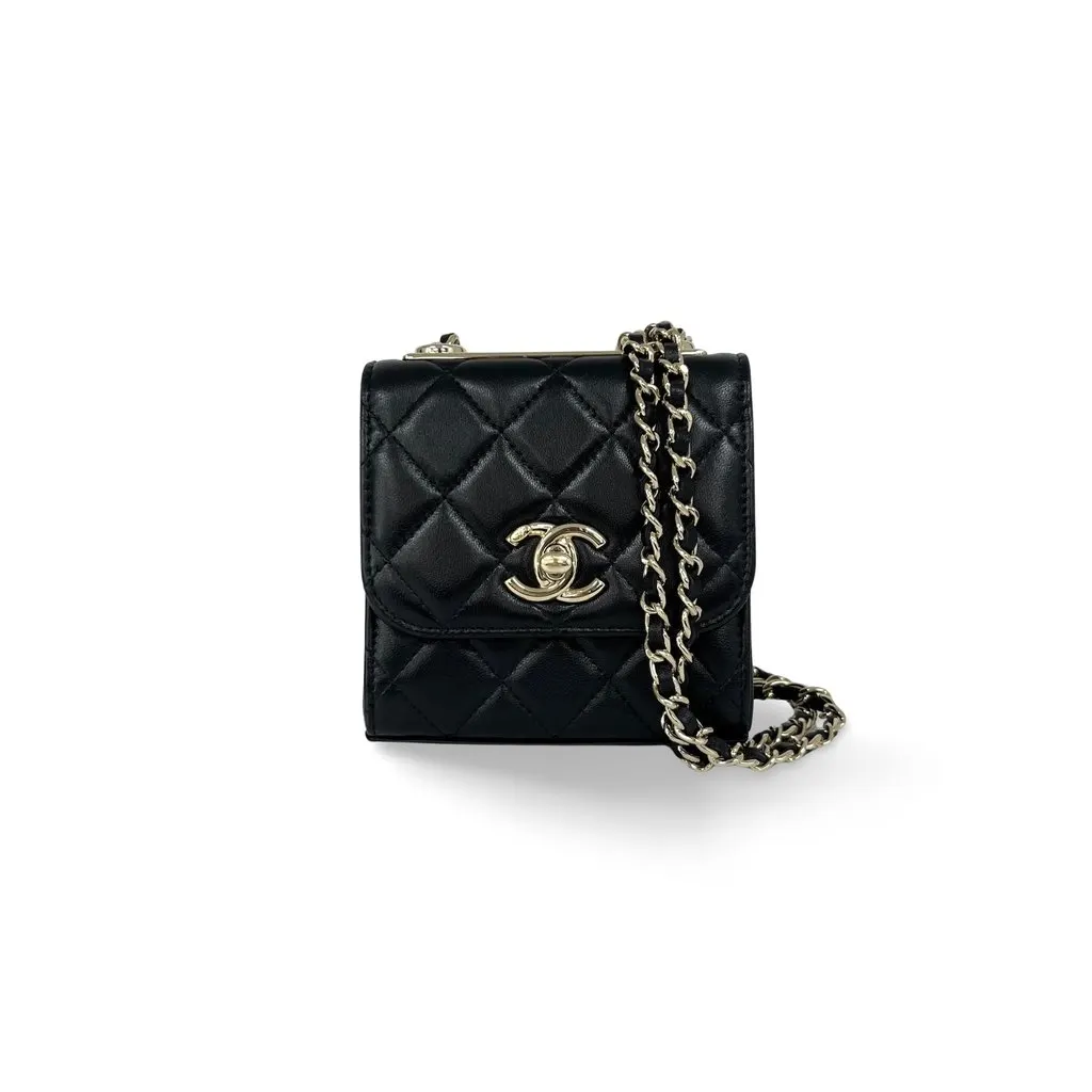 Chanel Trendy CC Mini Lamb Skin Black Leather Very good - Front View