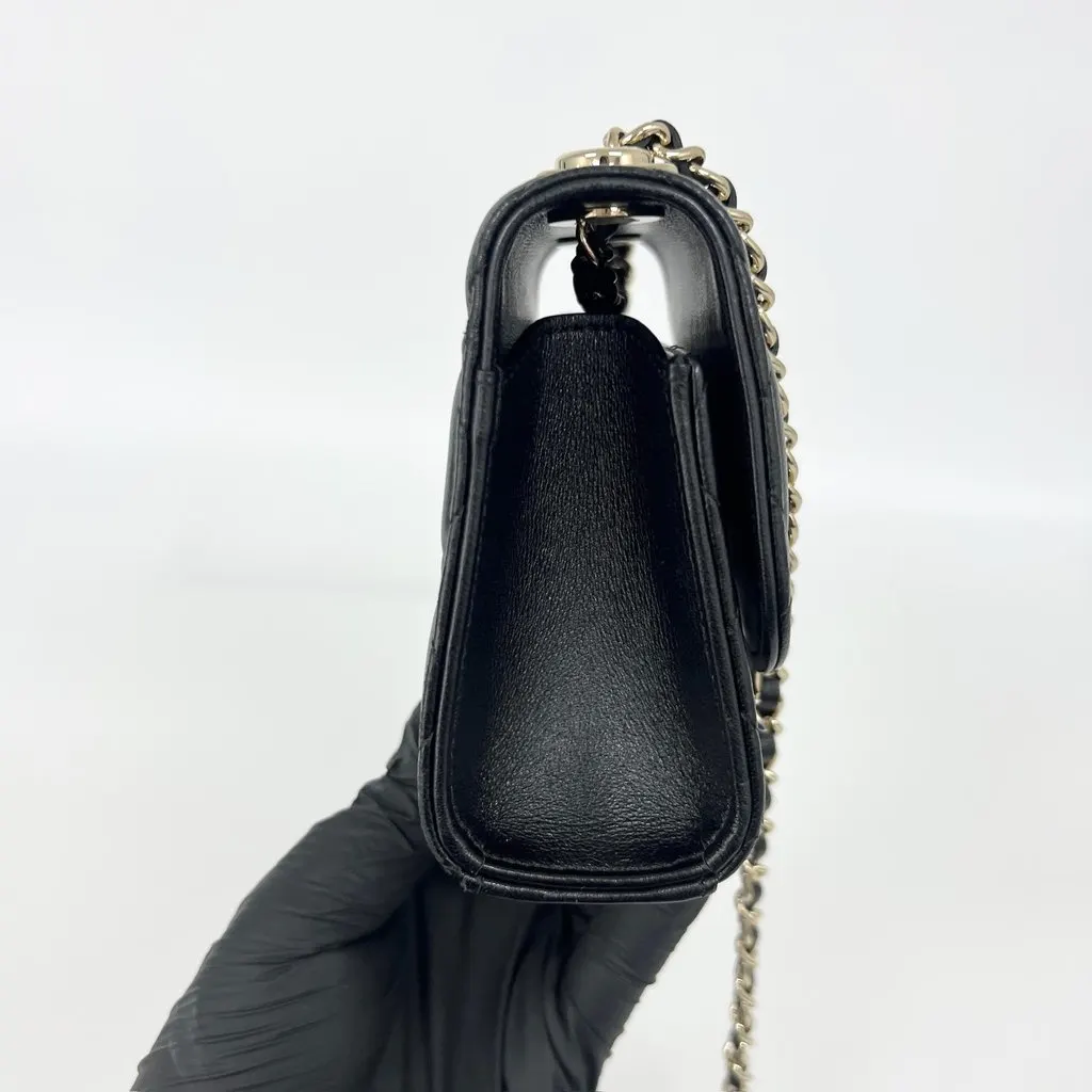 Chanel Trendy CC Mini Lamb Skin Black Leather Very good - Model View