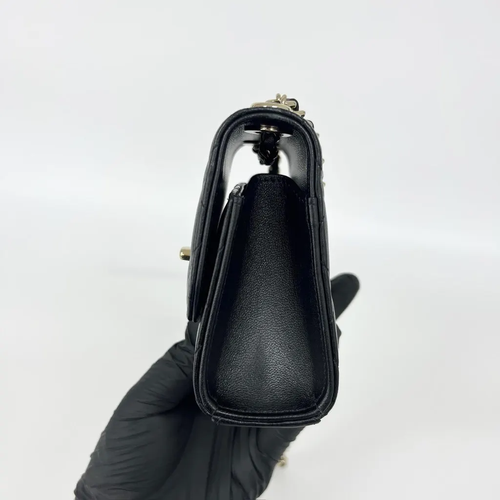 Chanel Trendy CC Mini Lamb Skin Black Leather Very good - Box View