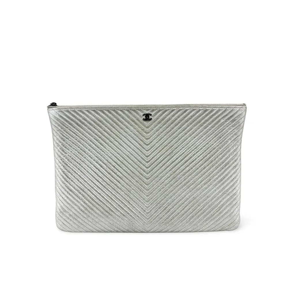Chanel Chevron Metallic Large O-Case Silver MultiColor Leather Good - Front View