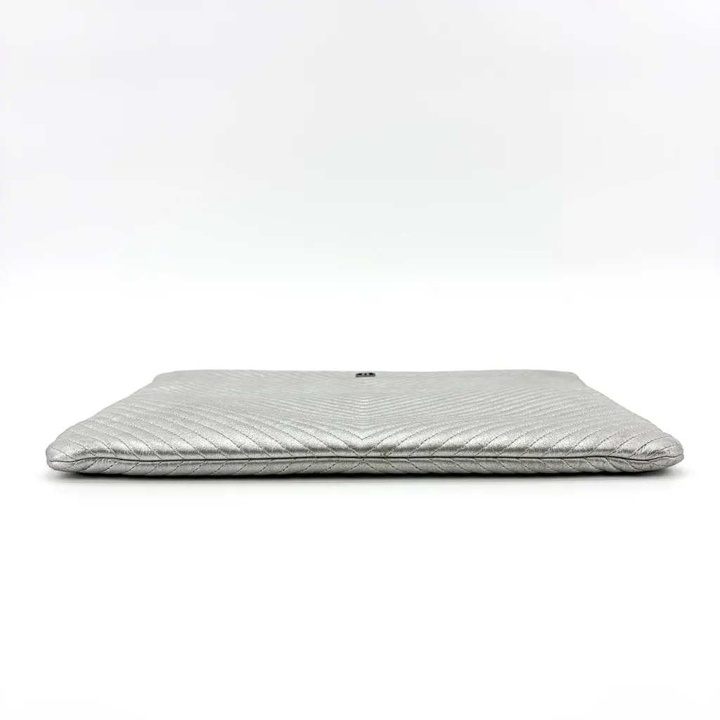 Chanel Chevron Metallic Large O-Case Silver MultiColor Leather Good - Box View