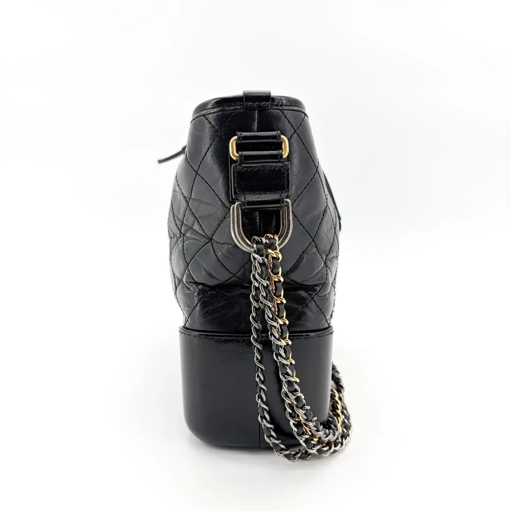 Chanel Gabriel Hobo Bag Medium Black MultiColor Leather Very good - Model View