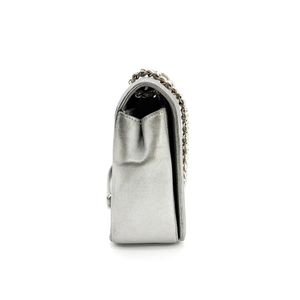 Chanel Chevron V-Stitch Metallic Flap Bag Silver Hardware Silver Leather Fair - Model View