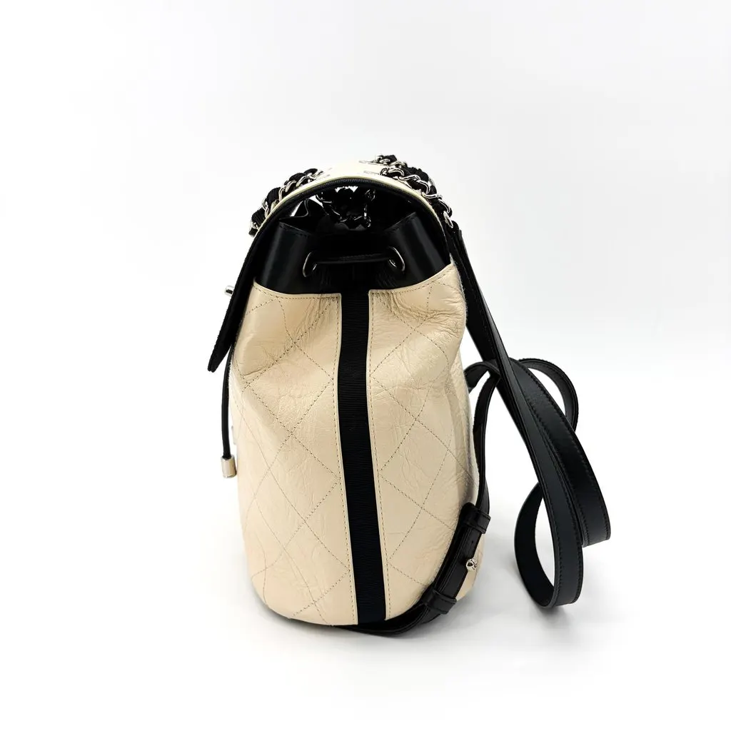 Chanel Urban Spirit Backpack Small Ivory Silver Black Leather Very good - Model View