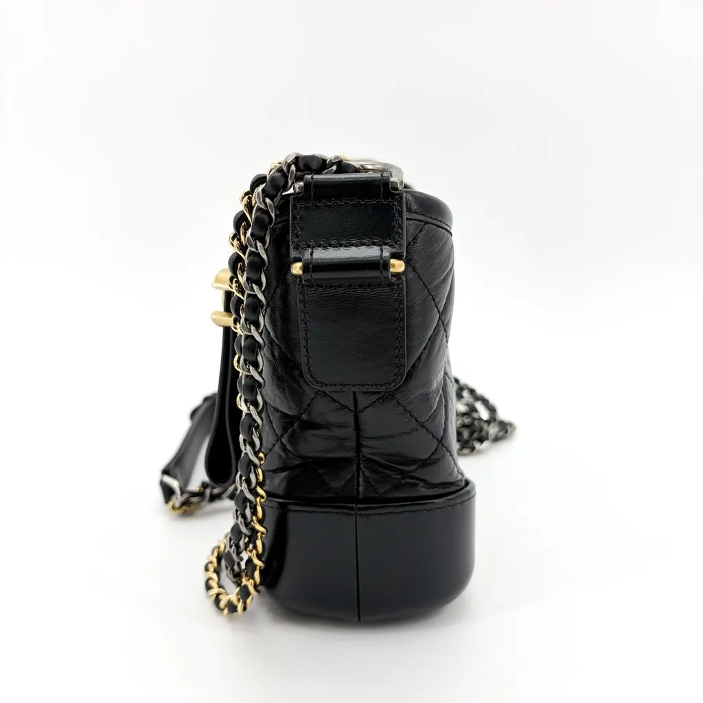 Chanel Gabriel Small Hobo Bag Black Black Leather Very good - Model View