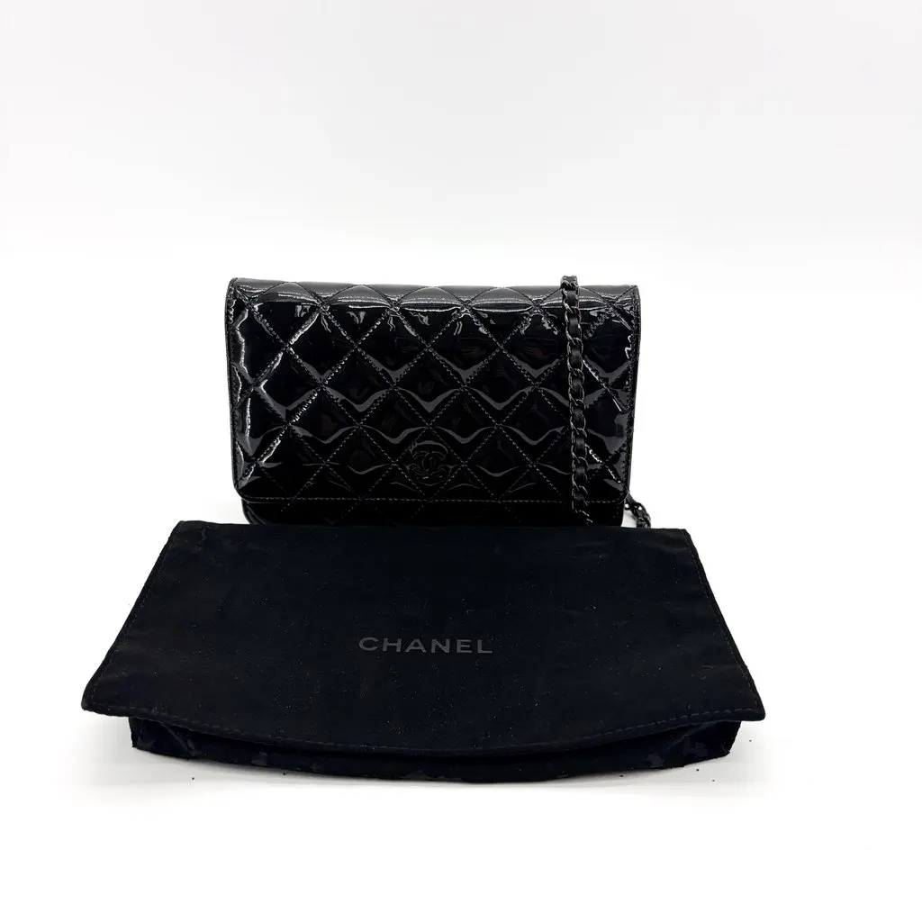 Chanel Quilted Patent Wallet on Chain So Black Black Leather Very good - Back View